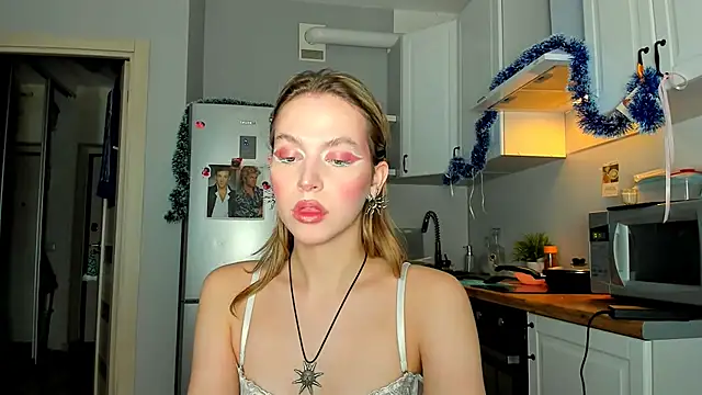 Snapshot of Niky__Jess chatting on January 12, 2025, 10:12 am Niky Jess online show from January 12, 2025, 10:12 am