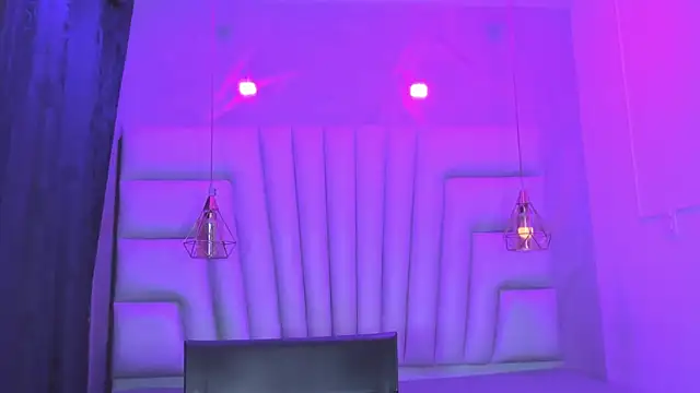 AngelaaCute  online show from March 30, 2026, 12:50 pm