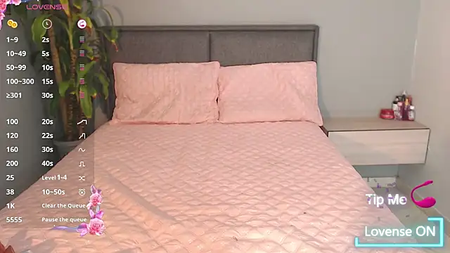 Snapshot of alanareyes579 chatting on February 21, 2025, 1:44 am alanareyes579 online show from February 21, 2025, 1:44 am