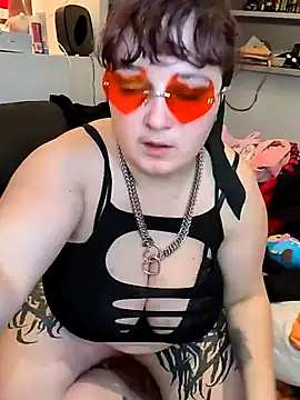 Snapshot of LadyRochester chatting on February 21, 2026, 4:09 pm LadyRochester online show from February 21, 2026, 4:09 pm