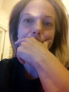 Snapshot of Dark_Angel_22 chatting on November 4, 2025, 7:50 pm Dark Angel 22 online show from November 4, 2025, 7:50 pm