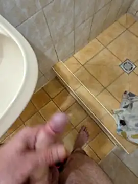 kisbiro77777 online show from October 26, 2025, 5:46 pm