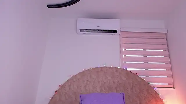 Snapshot of anisha_x chatting on December 2, 2025, 7:15 pm anisha x online show from December 2, 2025, 7:15 pm