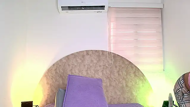 anisha x online show from February 6, 2026, 7:21 pm