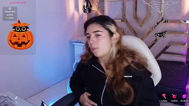 meraki fraise online show from October 26, 2025, 8:09 pm