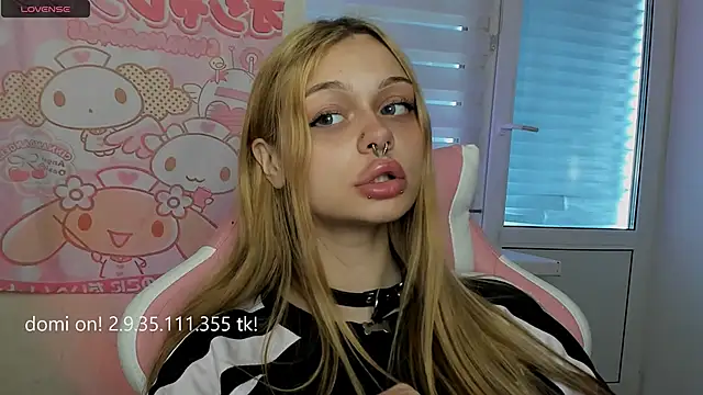 shy melony online show from May 12, 2026, 6:32 am