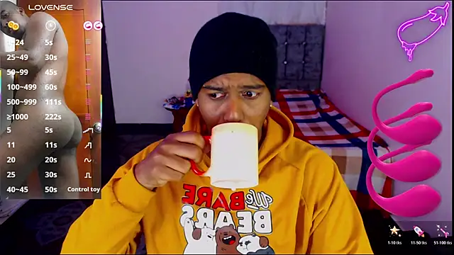 Snapshot of mrjhon26 chatting on January 12, 2026, 10:55 am mrjhon26 online show from January 12, 2026, 10:55 am