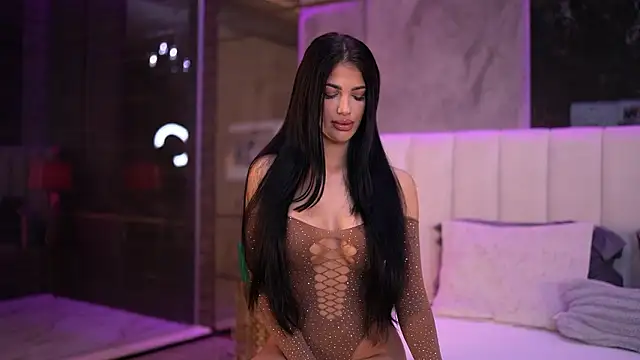 RaisaKali online show from February 11, 2026, 4:40 pm