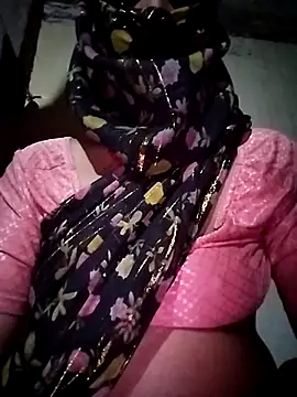 Snapshot of Poonam-bab chatting on February 28, 2025, 9:36 am Poonam-bab online show from February 28, 2025, 9:36 am