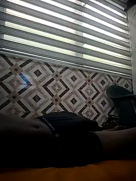 stephbig777 online show from November 17, 2025, 8:40 am