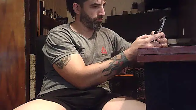 ozzypsico13 online show from January 21, 2025, 12:57 am