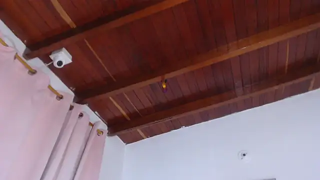 Amara Red online show from February 3, 2026, 10:53 am