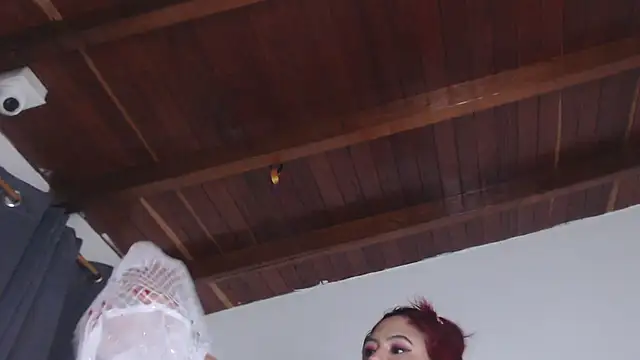 Snapshot of Amara_Red chatting on September 26, 2025, 1:12 am Amara Red online show from September 26, 2025, 1:12 am