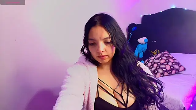 loren tits24 online show from May 9, 2026, 10:46 pm