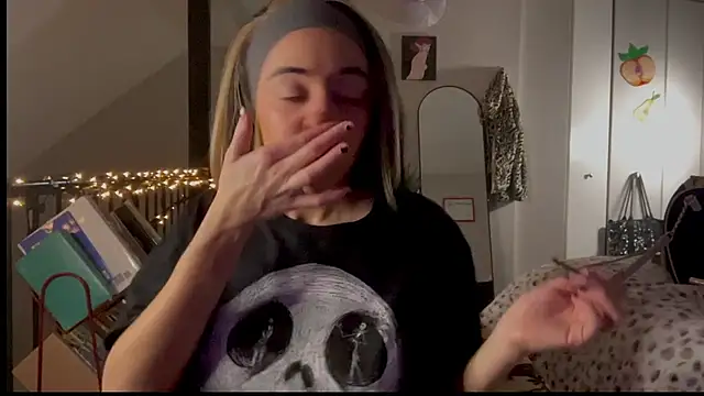 babybimbo online show from December 28, 2024, 10:55 pm