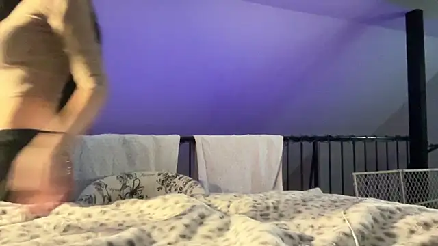 babybimbo online show from January 28, 2025, 10:12 pm