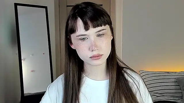 Snapshot of Stella_Sunny chatting on February 27, 2026, 2:50 pm Stella Sunny online show from February 27, 2026, 2:50 pm