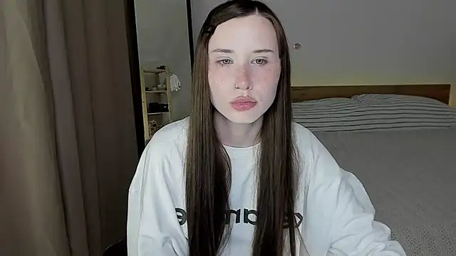 Snapshot of Stella_Sunny chatting on July 29, 2026, 11:09 am Stella Sunny online show from July 29, 2026, 11:09 am