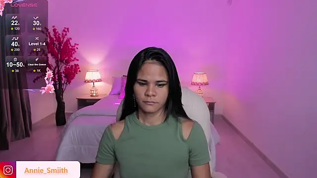 Snapshot of anniie_smith chatting on October 23, 2025, 10:58 am anniie smith online show from October 23, 2025, 10:58 am