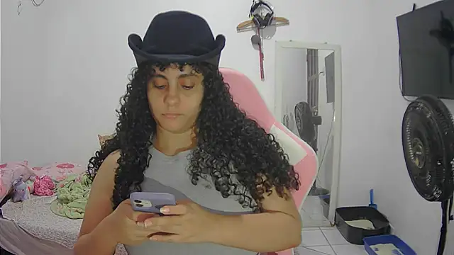 Snapshot of leximaxell chatting on October 7, 2025, 5:30 am leximaxell online show from October 7, 2025, 5:30 am