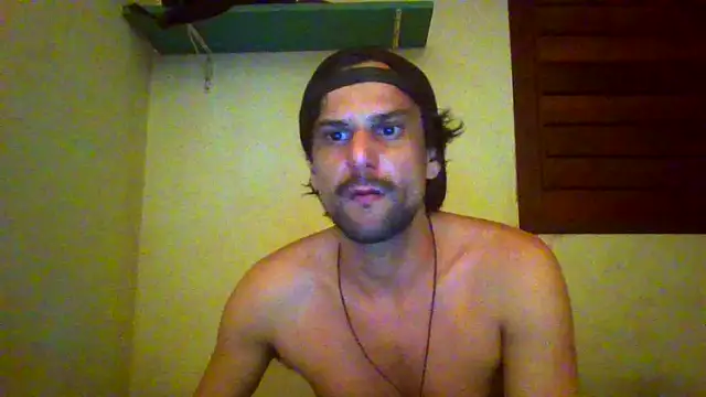 Snapshot of couplemilk chatting on June 5, 2026, 10:59 pm couplemilk online show from June 5, 2026, 10:59 pm