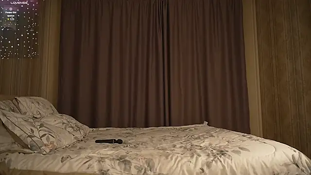 Snapshot of IsabellaTorrance chatting on September 28, 2025, 4:19 am IsabellaTorrance online show from September 28, 2025, 4:19 am