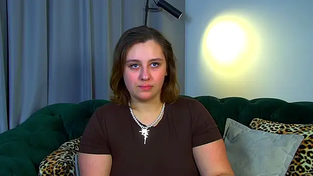 Snapshot of MaryMurray chatting on October 23, 2025, 6:45 am MaryMurray online show from October 23, 2025, 6:45 am