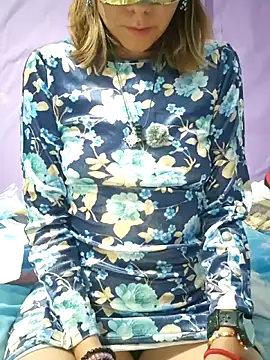 Lunababymylove online show from December 19, 2025, 2:26 am