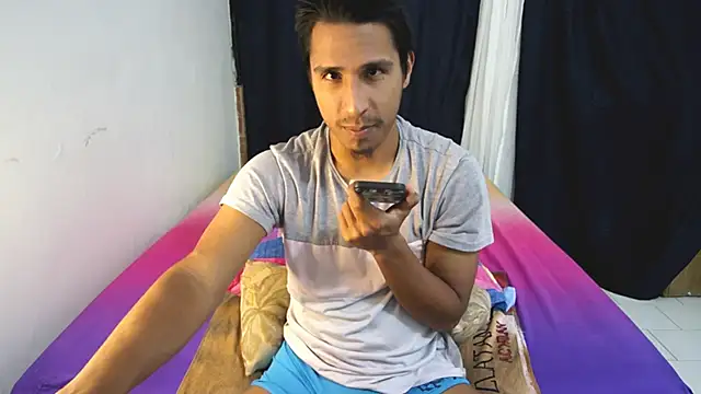 michaelhotbbc online show from November 24, 2025, 4:45 am