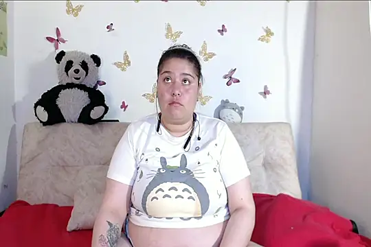 LennaTurnerr online show from February 4, 2026, 5:19 pm