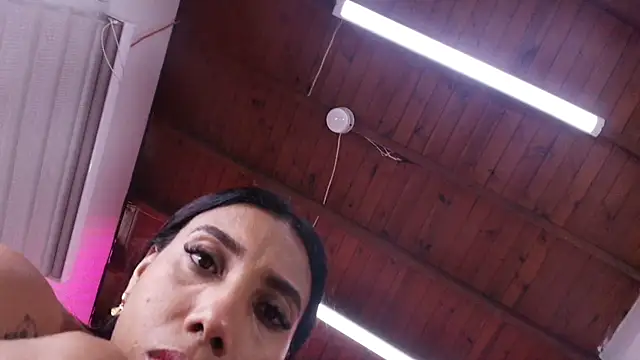 Snapshot of nata_luna chatting on October 24, 2025, 7:13 pm nata luna online show from October 24, 2025, 7:13 pm