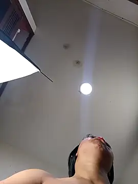 Snapshot of DIORA_Latina chatting on October 10, 2025, 12:50 pm DIORA Latina online show from October 10, 2025, 12:50 pm