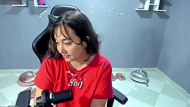 ArtemisNature online show from April 17, 2026, 3:15 pm