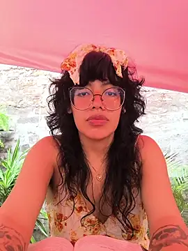 Snapshot of Fun_Everywhere chatting on February 1, 2026, 3:54 pm Fun Everywhere online show from February 1, 2026, 3:54 pm