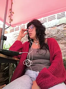 Snapshot of Fun_Everywhere chatting on February 23, 2026, 3:01 pm Fun Everywhere online show from February 23, 2026, 3:01 pm