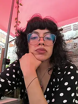 Snapshot of Fun_Everywhere chatting on February 19, 2026, 3:42 pm Fun Everywhere online show from February 19, 2026, 3:42 pm