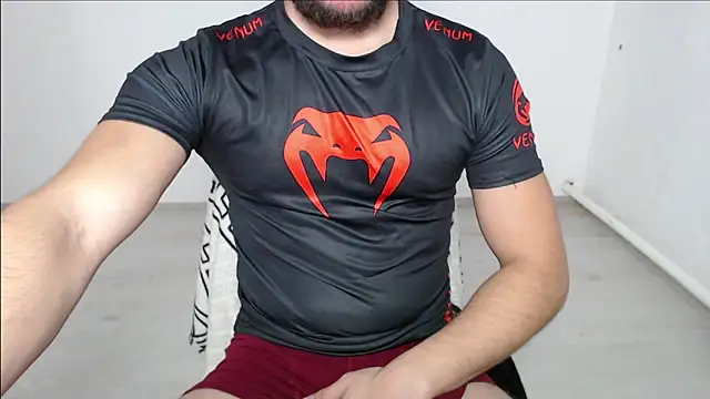 defuego  online show from December 31, 2024, 5:44 am