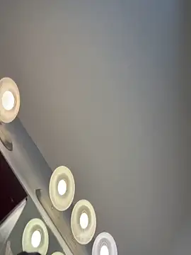 Snapshot of BubbaATL chatting on November 13, 2025, 6:01 pm BubbaATL online show from November 13, 2025, 6:01 pm