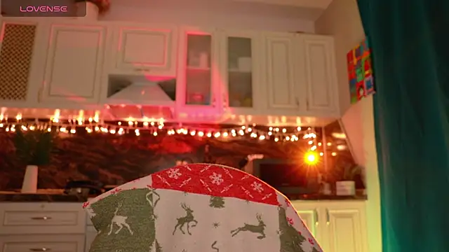 Snapshot of art_Jane chatting on December 12, 2024, 3:21 am art Jane online show from December 12, 2024, 3:21 am