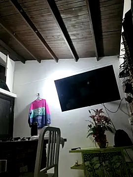 Snapshot of doctora-danna chatting on December 5, 2025, 9:19 am doctora-danna online show from December 5, 2025, 9:19 am