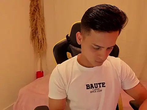 JANER 03 online show from January 14, 2026, 1:37 pm