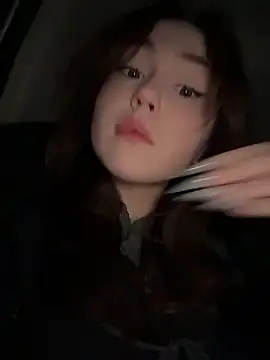 Snapshot of Peachy_Dream chatting on January 11, 2026, 6:04 pm Peachy Dream online show from January 11, 2026, 6:04 pm