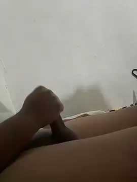 Jimbox6661 online show from September 12, 2025, 11:37 pm