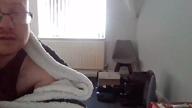 Snapshot of 666closetbiboy chatting on April 11, 2026, 5:27 pm 666closetbiboy online show from April 11, 2026, 5:27 pm