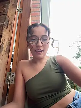 Penelope-Hot online show from April 14, 2026, 9:20 pm