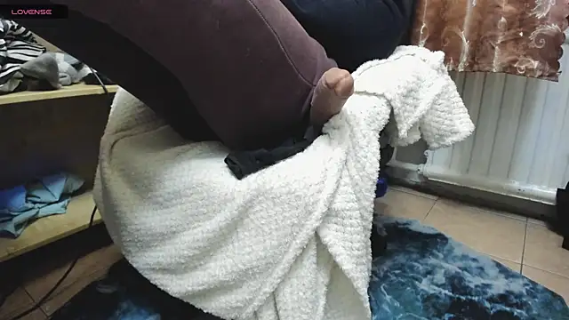 Snapshot of Queen_Sport chatting on December 3, 2025, 5:23 pm Queen Sport online show from December 3, 2025, 5:23 pm