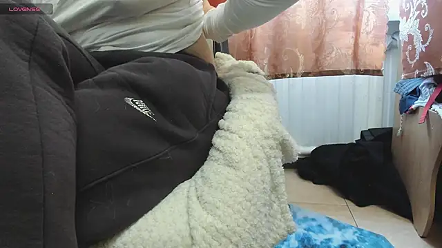 Snapshot of Queen_Sport chatting on November 18, 2025, 9:45 am Queen Sport online show from November 18, 2025, 9:45 am