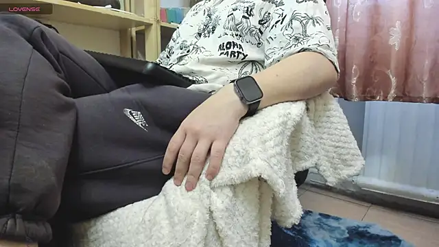 Snapshot of Queen_Sport chatting on November 27, 2025, 7:09 am Queen Sport online show from November 27, 2025, 7:09 am