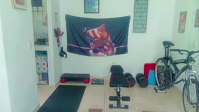 Snapshot of Andy_gray chatting on June 15, 2026, 5:45 pm Andy gray online show from June 15, 2026, 5:45 pm