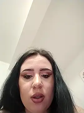 Snapshot of AdelinaJude chatting on March 4, 2026, 9:00 pm AdelinaJude online show from March 4, 2026, 9:00 pm